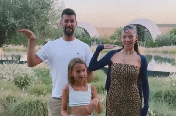 Дара и Новак Джокович се срещнали случайно, пуснаха се как танцуват на Bangaranga