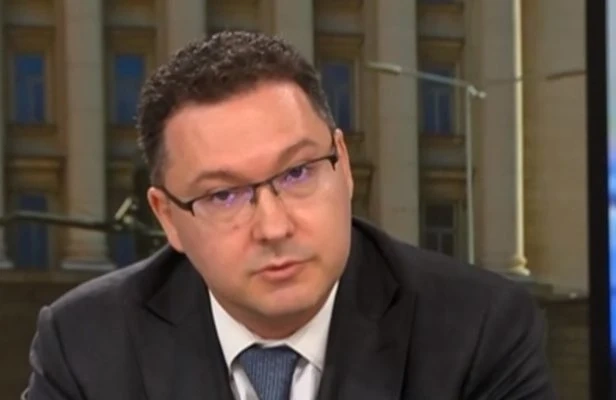 Даниел Митов: Делян Добрев е добър приятел и великолепен специалист