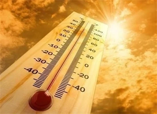 Температури до 34° днес, придружени с риск от бури и градушки
