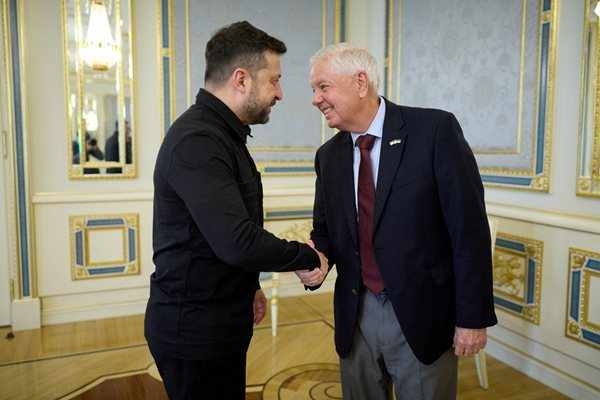 Зеленски създава в армията специално командване за удари дълбоко навътре в Русия