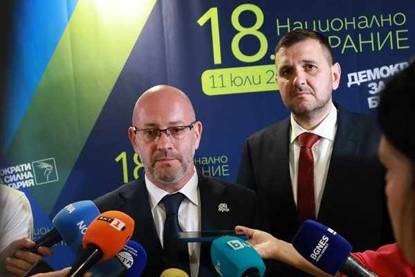 Радан Кънев: ПП не желае да се дефинира като дясна партия