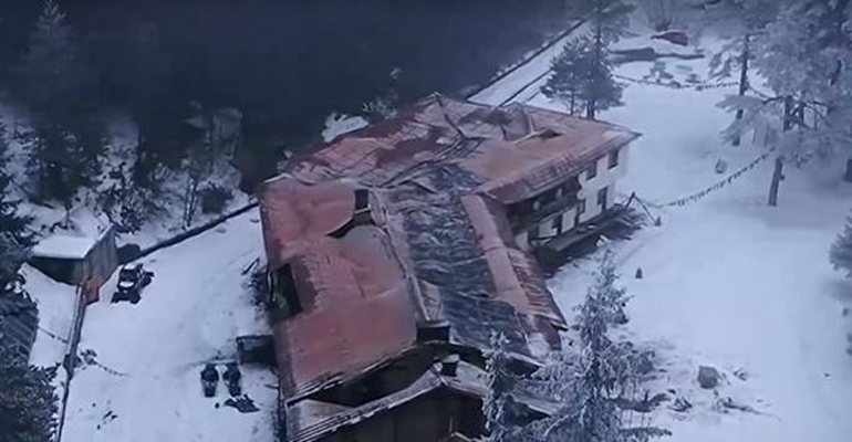 Остава една патрулка, която ще пази хижа Петрохан