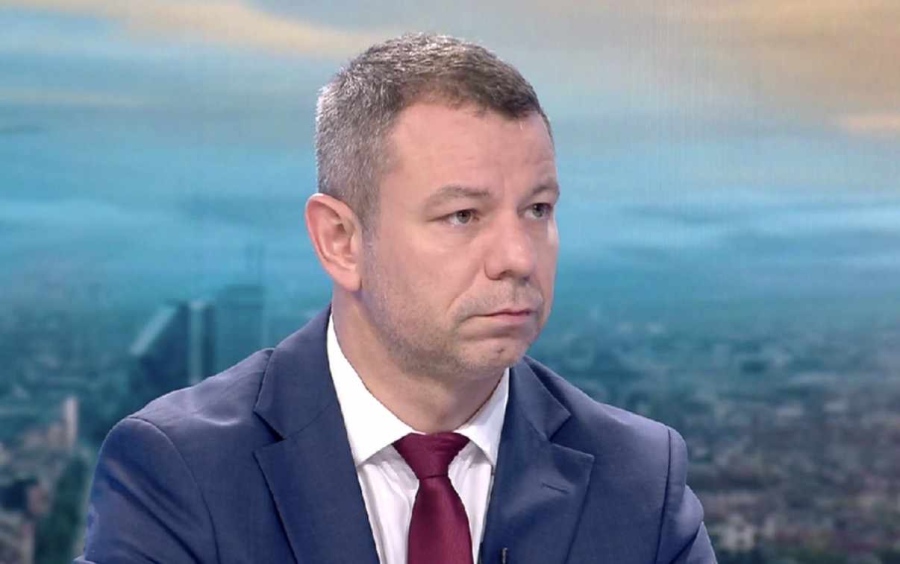 Георги Петров: Предлагаме частните болници да минават през обществени поръчки за лекарства