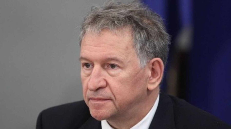 Кацаров: НЗОК трябва да купува онколекарствата, а не болниците