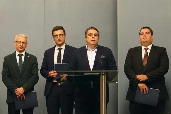 ПП с жалба и към КС, ако Йотова не наложи вето на бюджета