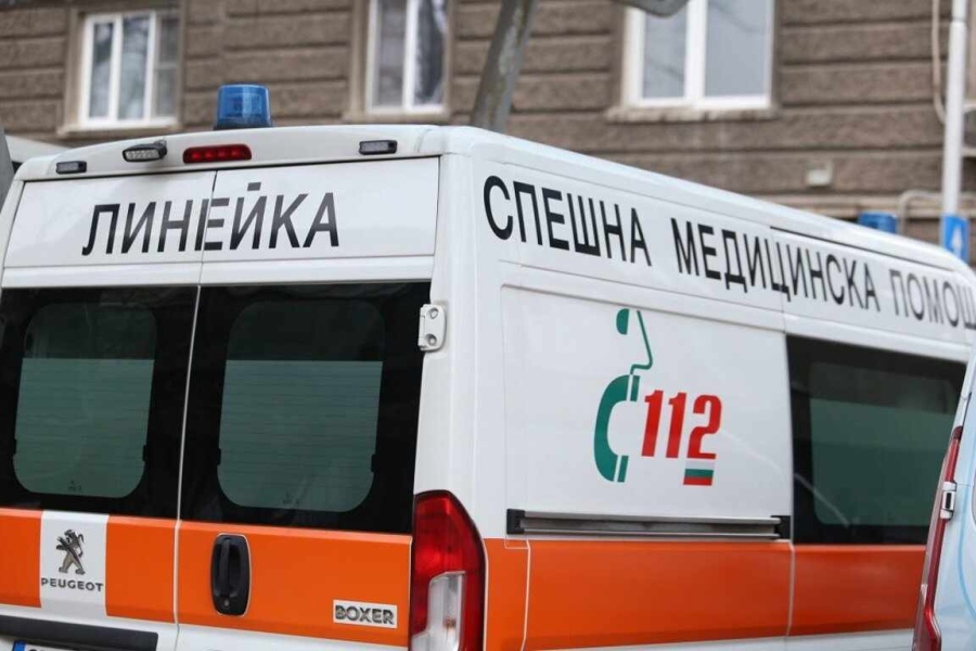 Защо непълнолетната без книжка, блъснала пешеходец в Несебър, е била зад волана