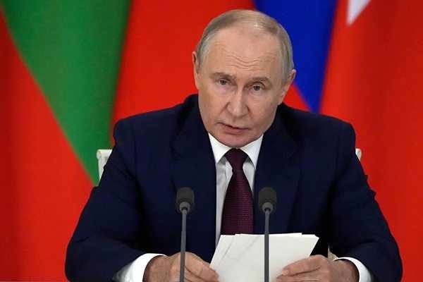 Путин нареди държавата да възстанови руските складове, разрушени от Украйна