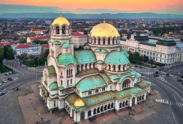 Фестивал затваря улици в центъра на София