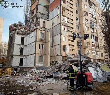 Русия удари Одеската ТЕЦ с ракети и дронове