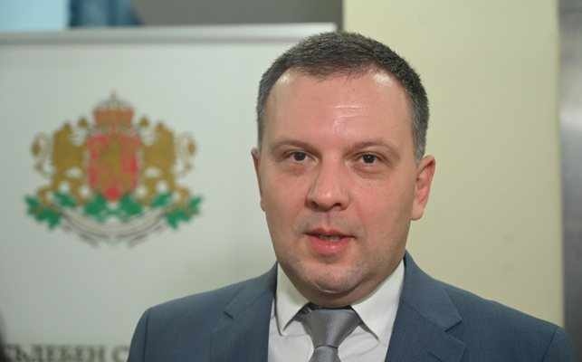 Министър Найденов: Ще променим Конституцията, при зависимости членовете на ВСС ще могат да бъдат освобождавани