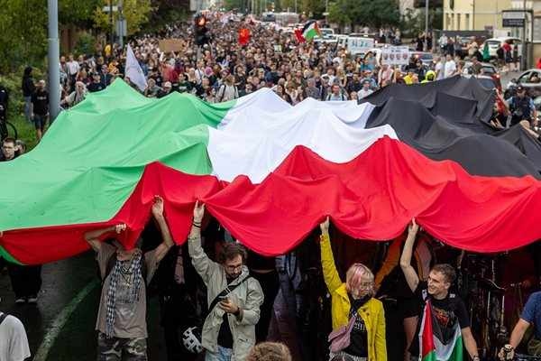 Протести в Любляна заради откриване на израелско посолство