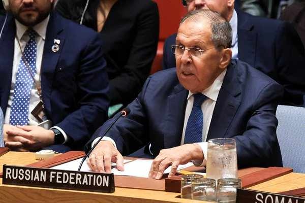 Лавров: Няма да правим пауза във войната срещу Украйна