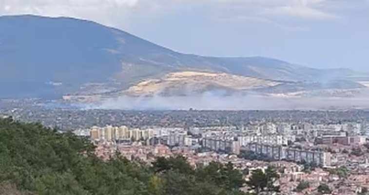 Пуснаха BG-Alert заради пожар край Сливен