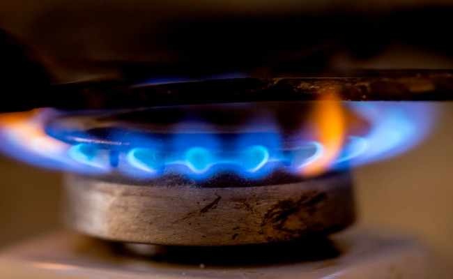Булгаргаз иска цената на газа да скочи с близо 6% от октомври  