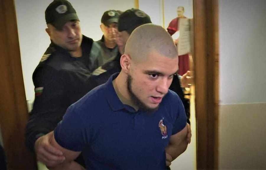 Съдът остави за постоянно в ареста прокурорския син Васил Михайлов