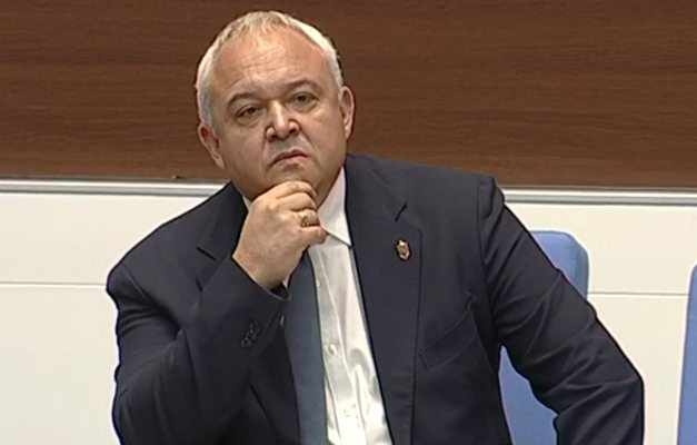 Демерджиев: Нямам информация Илиян Филипов да е продавал жилища на депутати от ПБ, нито да е замесен с наркотици