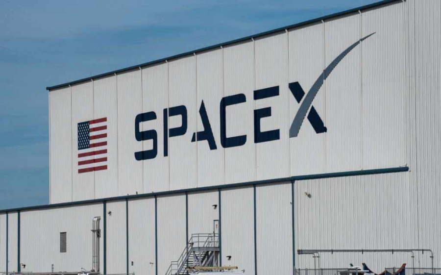 SpaceX изненадващо ограничи достъпа до Starlink на фронта в Украйна