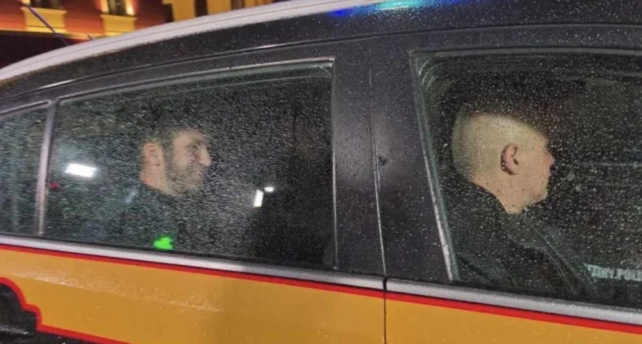 Гардът Варадинов сега твърди, че някой му е наредил да блъсне Колтуклиева