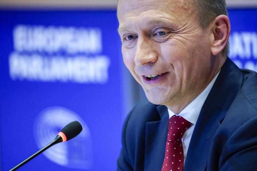 Еврокомисарят по бюджета Пьотър Серафин е на посещение в България
